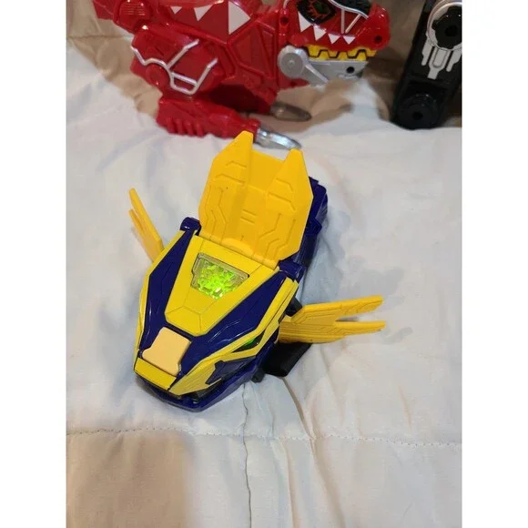 Power Rangers Lot - Picture 4 of 12